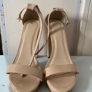 high heels they are new never worn